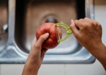 Comment éplucher des légumes et fruits rapidement ?